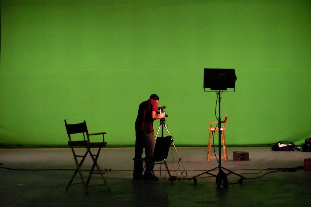 Advanced photography technology, such as immersive 360-degree video booths and green screen setups, enhances the Las Vegas event experience, transporting attendees to fantastical settings and enabling instant social media sharing that extends the event's reach and impact.