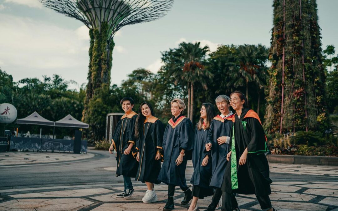 Graduation Photo Guide